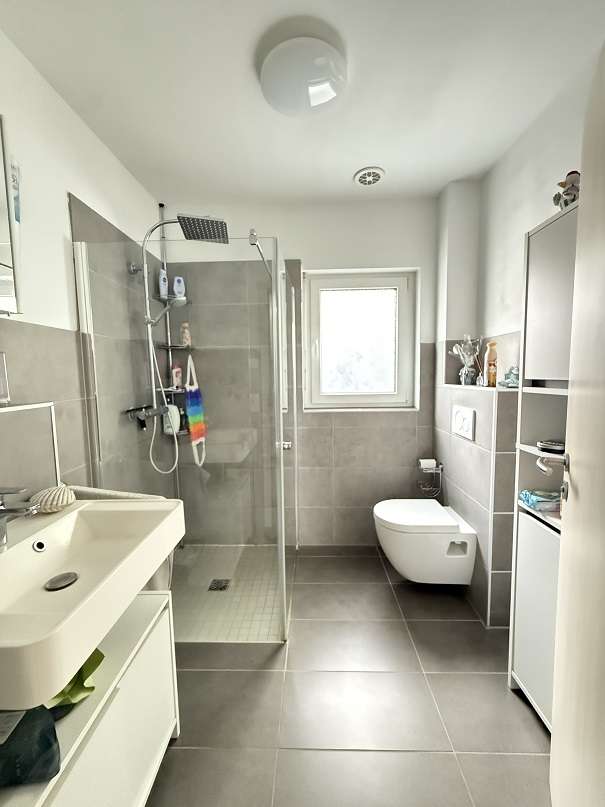 Immobilie in Siershahn - Ihr Familienidyll: Neuwertiges Haus auf über 1080 m² Grundstück!!! - Bild 1