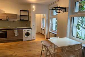 Schöne hochwertig möblierte Wohnung in ruhiger Lage – Körnerstrasse 17, 10785 Berlin – Vorschaubild 1