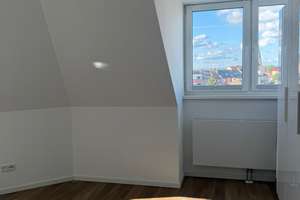 helle ,großz. 2,5-Zimmer DG-Whg. mit viel Platz für Homeoffice – Herrnstr. 28, 90763 Südliche Südstadt, Fürth – Vorschaubild 10
