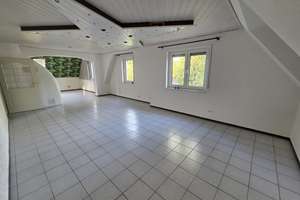 Sehr schöne 130m² Wohnung (4-ZKB) zu vermieten in Fürth/Odw.