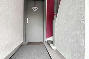 LORENZ-Angebot in Höntrop: Gut modernisiertes 2-Fam.-Terrassenhaus plus Einlieger. Rd. 300 m² Wfl.! – Die vollständige Adresse der Immobilie erhältst du vom Anbieter., 44867 Westenfeld, Bochum – Vorschaubild 2