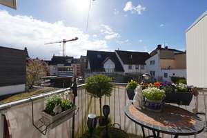 Gepflegte 2-Zimmer-Wohnung mit Sonnenbalkon in Wi-Bierstadt – vermietet und ideal für Kapitalanleger – Die vollständige Adresse der Immobilie erhältst du vom Anbieter., 65191 Bierstadt, Wiesbaden – Vorschaubild 2