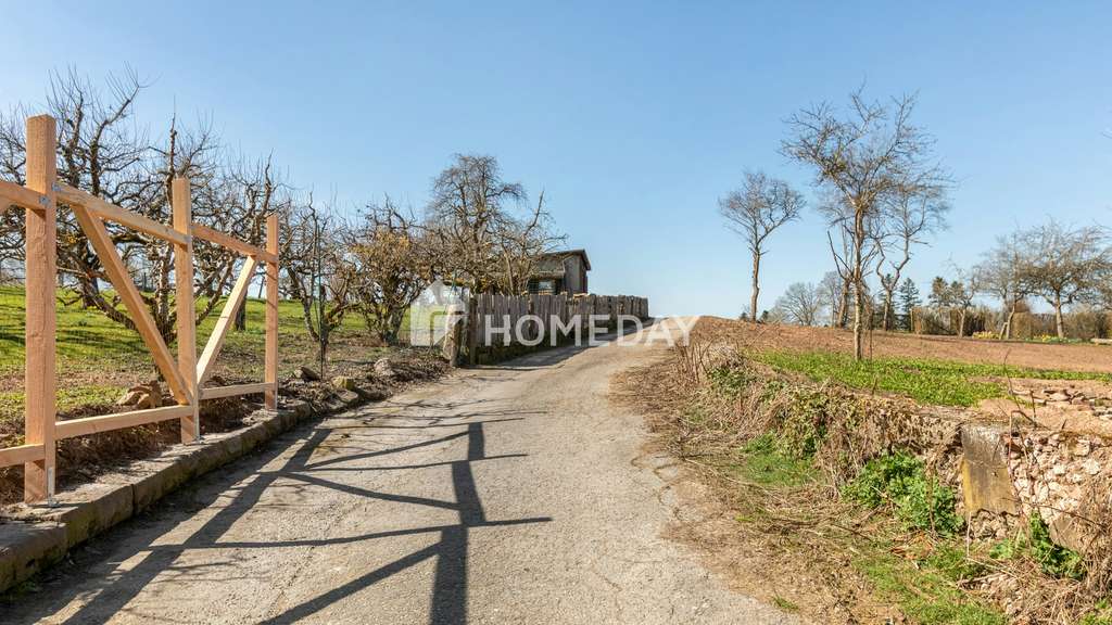 Immobilie in Calw - Einfamilienhaus in Calw Holzbronn mit 4 Zimmern und viel Potenzial für Ihr neues Zuhause - Bild 4