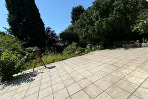 Großzügiges 2-Parteienhaus mit großem Grundstück, Terrasse & Wellnessbereich in Köln-Lövenich – Die vollständige Adresse der Immobilie erhältst du vom Anbieter., 50859 Lövenich, Köln – Vorschaubild 11
