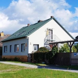 ***350 m vom See : Platz für alle- große Familien, Freunde, Ferienwohnungen