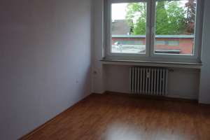 Helle 6 Zimmer Whg. mit großer Dachterrasse zu vermieten – Kniestraße 71, 46117 Heide, Oberhausen – Vorschaubild 7