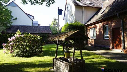 Bild von Geräumiges Mehrfamilienhaus mit drei Eingängen - Ideal für Investoren