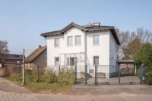 Geräumiges Einfamilienhaus mit Einliegerwohnung in Staaken – Die vollständige Adresse der Immobilie erhältst du vom Anbieter., 13591 Staaken, Berlin – Vorschaubild 9