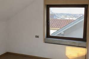 Großzügige 5-Zimmer Dachgeschosswohnung mit Balkon in Stuttgart-Mitte erstmal bis April 2027 – Jakobstraße 20, 70182 Heusteigviertel, Stuttgart – Vorschaubild 7