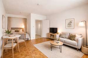 Klein, fein, modern – Stadtwohnkomfort mit eigenem Balkon – Die vollständige Adresse der Immobilie erhältst du vom Anbieter., 22081 Barmbek-Süd, Hamburg – Vorschaubild 2