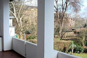 Stilvolles Wohnen in klassischer Stadtvilla der 1930er-Jahre – nur drei Einheiten, Vorgarten, Balk – Biebricher  Allee 12a, 65187 Südost, Wiesbaden – Vorschaubild 12