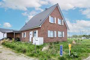 Mit ein wenig Eigenleistung sofort wohlfühlen: 5-Zi.-EFH - Energieeffizienzklasse B - in Tönning – Nordfriesland (Kreis) – Vorschaubild 2