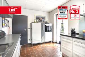 Großes Einfamilienhaus in einer familienfreundlichen und ruhigen Wohnlage  – Die vollständige Adresse der Immobilie erhältst du vom Anbieter., 47495 Rheinberg – Vorschaubild 4