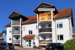 Sehr schöne 3 Zimmer Dachgeschoss Wohnung mit 2  PKW-Stellplätzen für Kapitalanleger o. Eigennutzer – Die vollständige Adresse der Immobilie erhältst du vom Anbieter., 68583 Guntersblum – Vorschaubild 4