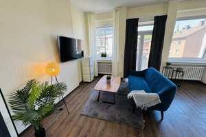 *City-Apartment* 3 Zimmer-Wohnung mit Balkon möbliert inkl. W-Lan & TV & Strom – Köln – Vorschaubild 1