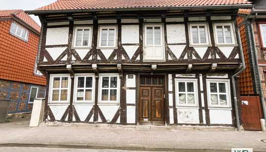 Bild von Seltenes Fachwerkjuwel mit Einzeldenkmalschutz stilvoll modernisiert in bester Lage von Fallersleben