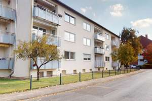 SANIERT EINZIEHEN // 3 ZIMMER-BALKON-WOHNUNG MIT NEUER EINBAUKÜCHE – Vorgarten 1A, 38104 Volkmarode, Braunschweig – Vorschaubild 10