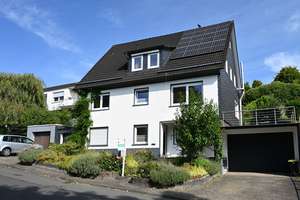 Wohn-Oase mit Gartenparadies – Die vollständige Adresse der Immobilie erhältst du vom Anbieter., 57074 Siegen, Siegen – Vorschaubild 2