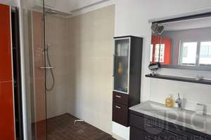 Property thumbnail 9