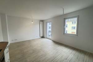 Sanierte 2-Zimmer-Wohnung mit Balkon und EBK in Krefeld – Alte Linner Straße 73, 47799 Cracau, Krefeld – Vorschaubild 3
