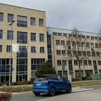 Bürofläche im Staffelgeschoss in top angebundener Lage von Sankt Augustin zu vermieten