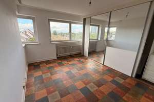 4-Zimmer-Wohnung mit großem Balkon & Weitblick | 96 m² | TG-Stellplatz | Düsseldorf – 40470 Mörsenbroich, Düsseldorf – Vorschaubild 4