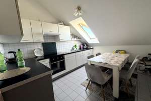 NIEDRIGENERGIEHAUS: Maisonettewohnung mit Galerie, Balkon und 2 Stellplätzen – Paracelsusstraße 10, 74177 Bad Friedrichshall – Vorschaubild 7