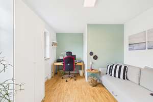 Wohlfühloase mit Gartenidylle: Modernisiertes Haus mit Einliegerwohnung, Doppelgarage und PV-Anlage – Die vollständige Adresse der Immobilie erhältst du vom Anbieter., 84137 Vilsbiburg – Vorschaubild 10