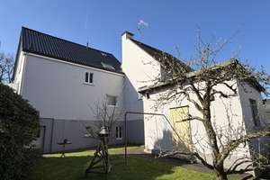 ++ Wohntraum für die ganze Familie: Großzügiges Zweifamilienhaus in Bestlage der Südstadt ++ – Die vollständige Adresse der Immobilie erhältst du vom Anbieter., 42651 Solingen-Mitte, Solingen – Vorschaubild 8