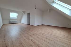 2021 teilsanierte und gut geschnittene DG-Wohnung! Jetzt Chance ergreifen! – Westfälische Straße 4a, 46177 Osterfeld-Ost, Oberhausen – Vorschaubild 2