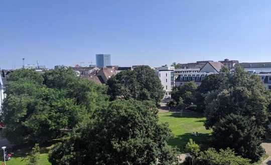 Provisionsfrei* DG mit Terrasse und TG-Stellplatz am Schillerplatz
