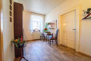 Gepflegtes 3-Familienhaus mit Gartenidylle, Ausbaureserve und solider Substanz – Die vollständige Adresse der Immobilie erhältst du vom Anbieter., 9131 Ebersdorf, Chemnitz – Vorschaubild 11