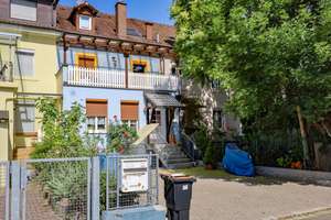 Attraktives Reihenhaus mit großer Terrasse, 2 Stellplätzen und viel Potenzial in Grenznähe! – Die vollständige Adresse der Immobilie erhältst du vom Anbieter., 79540 Lörrach – Vorschaubild 5