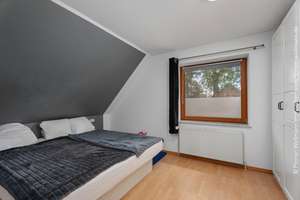 Langwedel-Völkersen | Einfamilienhaus mit viel Platz und großem Garten in familienfreundlicher Lage – Die vollständige Adresse der Immobilie erhältst du vom Anbieter., 27299 Langwedel – Vorschaubild 14