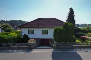 Bungalow in Amberg-Fuchsstein - naturnah wohnen! – Die vollständige Adresse der Immobilie erhältst du vom Anbieter., 92224 Fuchsstein, Amberg – Vorschaubild 3