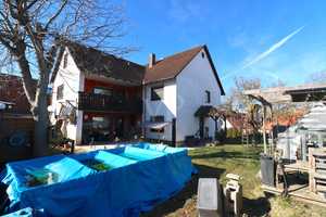 Geräumiges Zweifamilienhaus mit großem Garten, renovierter EG Wohnung und toller Raumaufteilung – Ansbach (Kreis) – Vorschaubild 3
