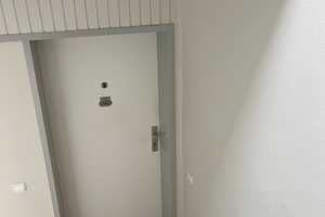 Geschmackvolle, vollständig renovierte 2,5-Zimmer-Wohnung mit Balkon und Einbauküche in Duisburg – Togostraße 40b, 47249 Duisburg – Vorschaubild 6