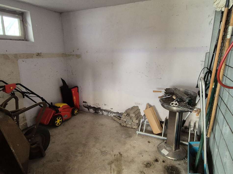 Geräteraum nb. Garage