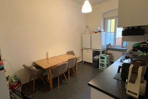 Zentrale, ruhige 2 Zimmer Wohnung im EG