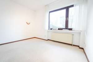 Attraktives Einfamilienhaus mit Garage in Eiserfeld – Die vollständige Adresse der Immobilie erhältst du vom Anbieter., 57080 Eiserfeld, Siegen – Vorschaubild 22