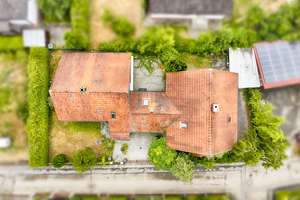 Gepflegtes Einfamilienhaus mit gepflegter Ausstattung in ruhiger Lage in Laub – Die vollständige Adresse der Immobilie erhältst du vom Anbieter., 93197 Zeitlarn – Vorschaubild 13