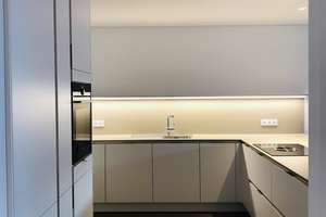 Stillvolle, hochwertige 3-Zimmer-Wohnung mit Loggia und Einbauküche – Walther-Rathenau-Straße 36, 33602 Mitte, Bielefeld – Vorschaubild 5