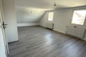 Schöne 2-Zimmer-Dachgeschosswohnung nach Sanierung – Die vollständige Adresse der Immobilie erhältst du vom Anbieter., 42657 Burg/Höhscheid, Solingen – Vorschaubild 4