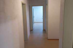 Viel Platz für den Alltag - Zweifamilienhaus in Ingolstadt-Kothau – Erletstr 4b, 85053 Südost, Ingolstadt – Vorschaubild 3