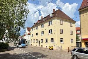 Ideale Lage, flexible Nutzung – 3 plus 2 -Zimmer Wohnung mit Garage