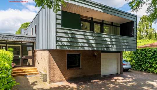 Bild von großzügiger Bungalow mit Einliegerwohnung und Garage