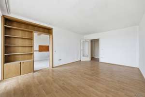 Frei für Ihre Pläne! Helle 2-Zimmer Wohnung mit Loggia – Die vollständige Adresse der Immobilie erhältst du vom Anbieter., 93051 Großprüfening-Dechbetten-Königswiesen, Regensburg – Vorschaubild 6