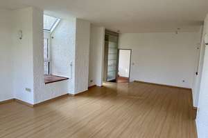 *Provisionsfrei* Außergewöhnliches Zweifamilienhaus im Grünen mit Wintergarten & Design-Kamin – Rosmerthastraße xx, 55126 Finthen, Mainz – Vorschaubild 50