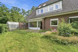 Bremen Oberneuland: Großzügig wohnen, individuell gestalten. Tolles Haus mit riesigem Garten  – Die vollständige Adresse der Immobilie erhältst du vom Anbieter., 28355 Oberneuland, Bremen – Vorschaubild 1