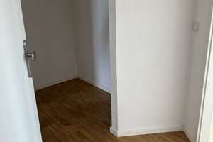 Wunderschöne Dachgeschoss-Neubau-Wohnung mit 2 großen Dachterrassen – Boxhagener Straße 81B, 10245 Friedrichshain, Berlin – Vorschaubild 12